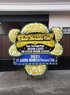 Papan Bunga Duka di Seram Timur